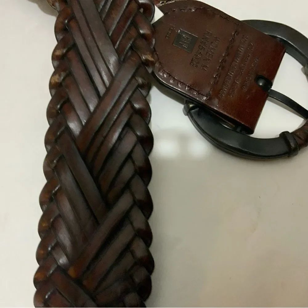 GAP brown woven leather belt / brass buckle Size M - Picture 5 of 9